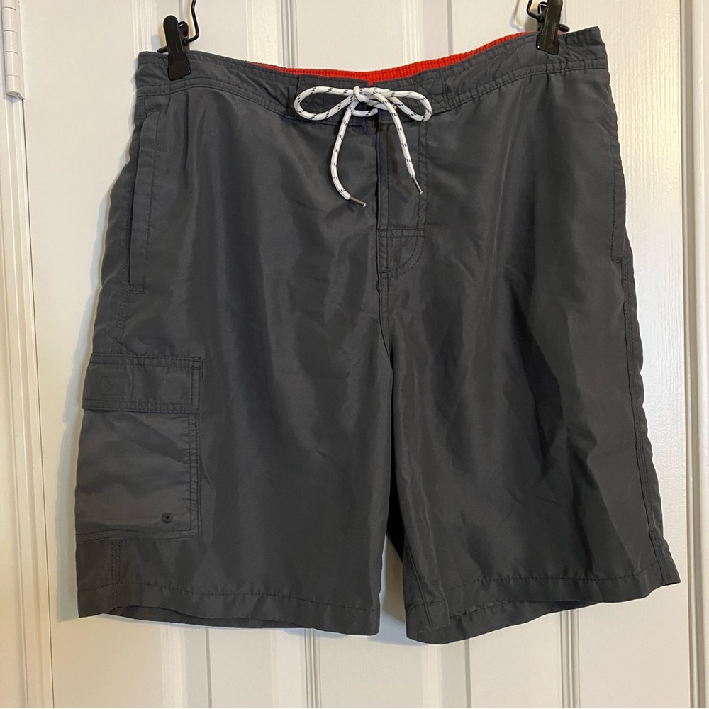Goodfellow Men’s 4 Pocket 8” Grey Swim Trunks - M